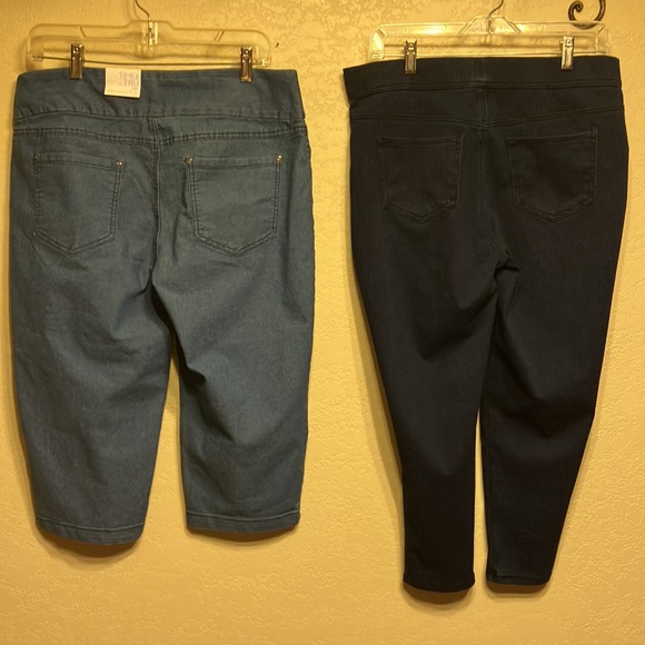 NWT LG 12-14,TIME & TRU MID RISE CAPRIS & NWOT 12-14 JEGGINGS - Picture 2 of 11